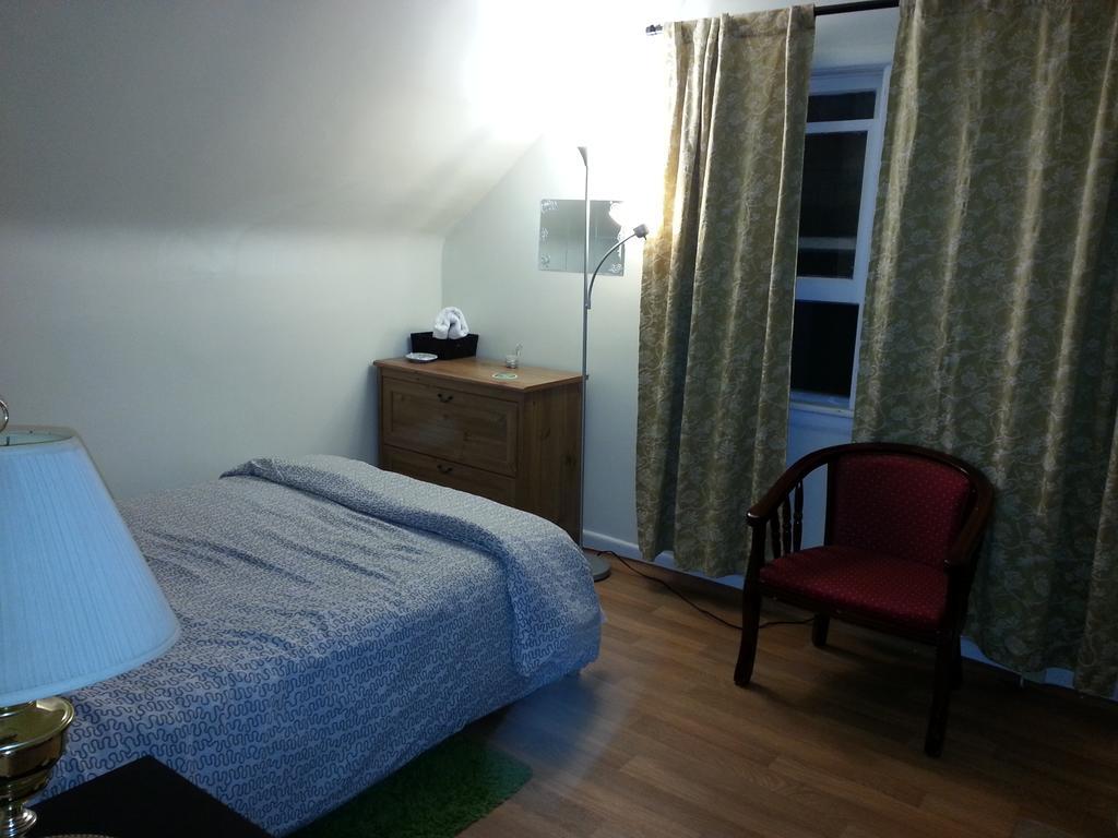 Hamilton West Lodge Phòng bức ảnh